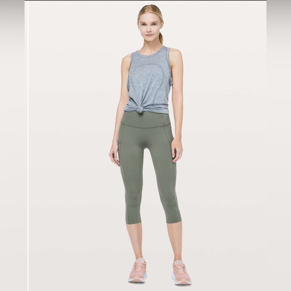 Lululemon Fast & Free Crop II *Nulux 19" Grey Sage Sz 4